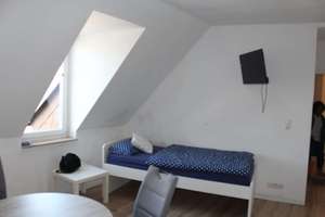 WG ´s gesucht - 9 Zimmer in 3 Wohnungen - 3 Küchen - 3 Bäder - möbliert – Die vollständige Adresse der Immobilie erhältst du vom Anbieter., 68229 Friedrichsfeld, Mannheim – Vorschaubild 2