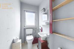 3 Zimmerwohnung mit großem Balkon, Stellplatz und Entwicklungspotenzial in OF Tempelsee – 63069 Tempelsee, Offenbach am Main – Vorschaubild 9
