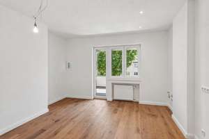 Großzügiges Wohnen. 
Mit Liebe zum Detail kernsanierte 2.5-Zimmer-Wohnung mit großer Loggia in bege – Die vollständige Adresse der Immobilie erhältst du vom Anbieter., 40211 Pempelfort, Düsseldorf – Vorschaubild 3