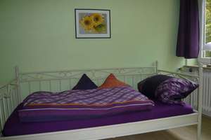 Möblierte, helle 1-Zimmer-Wohnung in schöner Lage – Forstenrieder Allee 4a, 81476 Forstenried, München – Vorschaubild 3