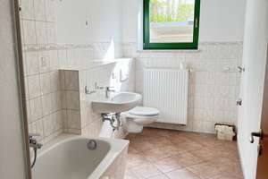 Großzügige 2-Zimmer-Souterrainwohnung mit Terrasse & Garten in Schönau – Nansenstr. 12, 9116 Schönau, Chemnitz – Vorschaubild 6