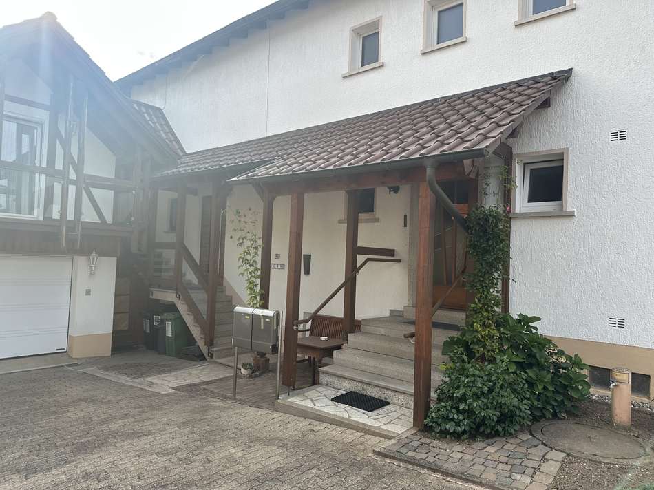 Eingänge vom Hof