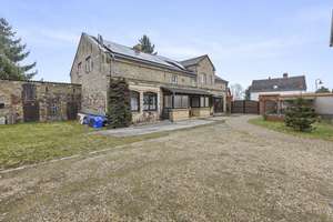 Property thumbnail 3