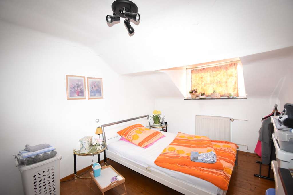 Immobilie in Würselen - Ideal für Eigennutzer und Anleger!
Teilweise bezugsfreies 3-Familienhaus zwischen City und Scherber - Bild 7