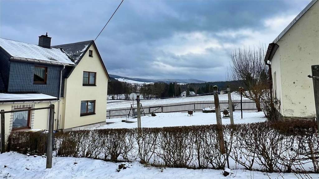 Immobilie in Grünhain-Beierfeld - Kleine Haushälfte in ruhiger Lage - Bild 3