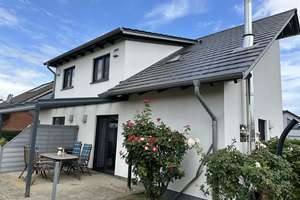 Ostsee strandnah -  sehr modernes Ferienhaus mit 2 Wohnungen – Die vollständige Adresse der Immobilie erhältst du vom Anbieter., 23968 Zierow – Vorschaubild 4