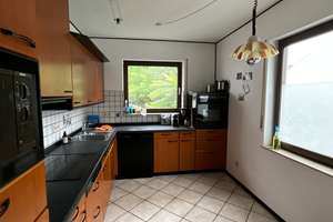 Möblierte 3-ZKB Wohnung mit EBK, Terrasse, Balkon - Nähe WHU – Kirchstraße 8, 56179 Vallendar – Vorschaubild 5