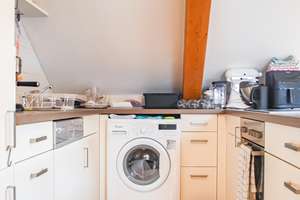 Schöne 2,5-Zimmer-Dachgeschosswohnung im Herzen Augsburgs – Die vollständige Adresse der Immobilie erhältst du vom Anbieter., 86152 Jakobervorstadt-Nord, Augsburg – Vorschaubild 8