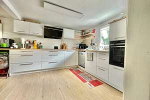 *Großzügiges & modernisiertes EFH mit hohem Wohnkomfort* – Hauptstrasse 35, 88376 Königseggwald – Vorschaubild 3