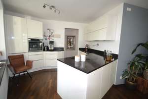 Teilmöblierte, top ausgestattete 4-Zimmer-Wohnung mit traumhafter Terrasse – Hermann-Weinhauser-Str. 41, 81673 Echarding, München – Vorschaubild 5