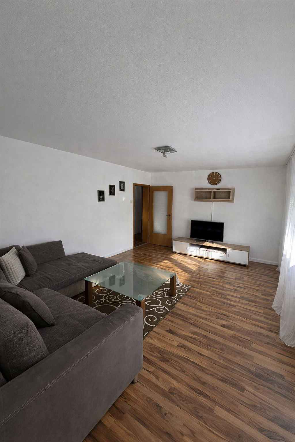 Immobilie in Ulm - Lichtdurchflutete 4-Zimmer-Stadtwohnung in ruhiger Lage – Ulm Mitte, mit Erbbaurecht - Bild 5