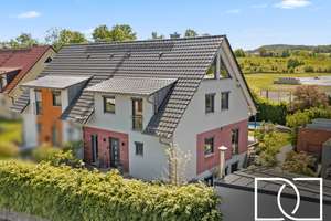 Raumwunder! Energieeffizientes Einfamilienhaus mit traumhaftem Garten, Wintergarten und Pool
