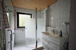 Für Selberrenovierer: EG – Wohnung in Zweifamilienhaus zum Herrichten. – 76189 Oberreut, Karlsruhe – Vorschaubild 8