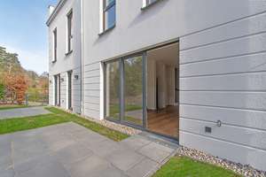 Neubau- Stadthaus in grüner TOP-Lage in Blankenese mit EBK und Stellplatz – Björnsonweg 24, 22587 Blankenese, Hamburg – Vorschaubild 17