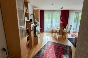 Helle 3-Zimmer-Wohnung mit großem Balkon in sehr guter Lage – Geschwister-Scholl-Straße 26, 65197 Klarenthal, Wiesbaden – Vorschaubild 4