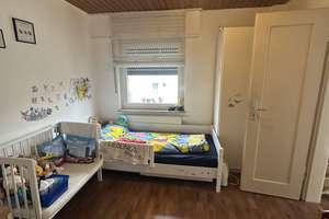 Doppelhaushälfte in ruhiger Lage in Heilbronn-Sontheim – Die vollständige Adresse der Immobilie erhältst du vom Anbieter., 74081 Sontheim, Heilbronn – Vorschaubild 13