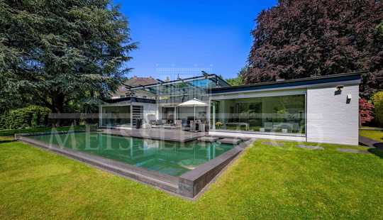 Bild von Exklusiver Bungalow auf großem Grundstück in Bestlage