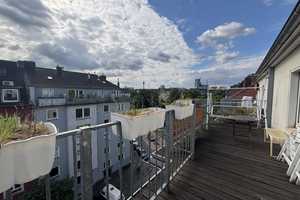 Dachterrassenwohnung in zentraler Lage: Jetzt investieren und in Zukunft profitieren! – Düsseldorf – Vorschaubild 1