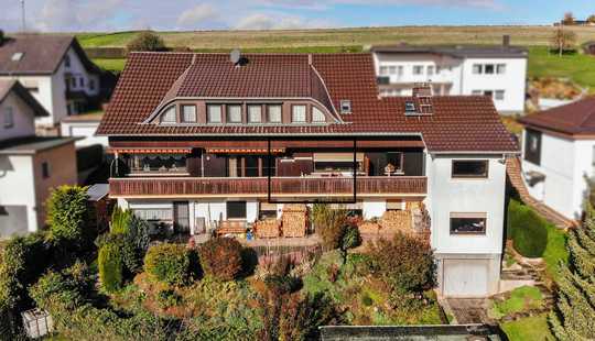 Bild von Zweifamilienhaus mit Wertsteigerungspotenzial in naturnaher Lage zur flexiblen Nutzung