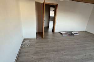 Sonnige 2 Zimmer Wohnung /Balkon / Garage / Pforzheim Nordstadt  – Die vollständige Adresse der Immobilie erhältst du vom Anbieter., 75177 Nordstadt, Pforzheim – Vorschaubild 9