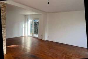 ***Reserviert***Attraktive 4-Zimmer-Wohnung mit Balkon, Gartenanteil und Garage in Remscheid-Lennep – Roßpattstr. 32, 42897 Lennep Neustadt, Remscheid – Vorschaubild 2
