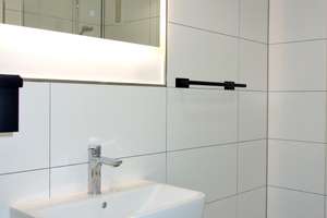 Krefeld - Zentrum, sanierte moderne 2 Zimmer Wohnung im Erdgeschoss, neues Duschbad und Gäste WC – Die vollständige Adresse der Immobilie erhältst du vom Anbieter., 47799 Cracau, Krefeld – Vorschaubild 4