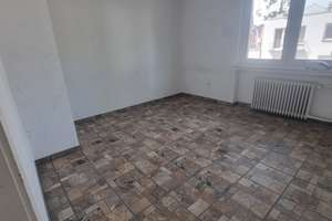 3 Zimmer,  70 m2  - kleiner Balkon im 1. OG – Die vollständige Adresse der Immobilie erhältst du vom Anbieter., 47798 Stadtmitte, Krefeld – Vorschaubild 4