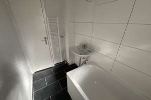 Frisch renovierte 3 Zimmer-Wohnung mit Balkon und modenisiertem Tageslichtbad mit Wanne – Eutiner Str. 20, 23554 Sankt Lorenz Nord, Lübeck – Vorschaubild 16