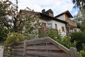 Dachgeschoss mit Blick ins Grüne! 2-Zimmer-Mietwohnung – Die vollständige Adresse der Immobilie erhältst du vom Anbieter., 80995 Lerchenau-West, München – Vorschaubild 1