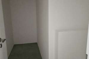 Mit Chick und Charme: 3 Zimmer mit Balkon, moderne Ausstattung, Einbauküche, Tageslichtbad, Aufzug – Biklenstraße 10, 70327 Untertürkheim (Ortsteil), Stuttgart – Vorschaubild 17
