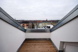 Luxuriöse 4-Zimmer-Maisonette-Wohnung mit Einbauküche und mehreren Balkonen in Dresdner Neustadt – Louisenstraße 31, 1099 Äußere Neustadt, Dresden – Vorschaubild 3