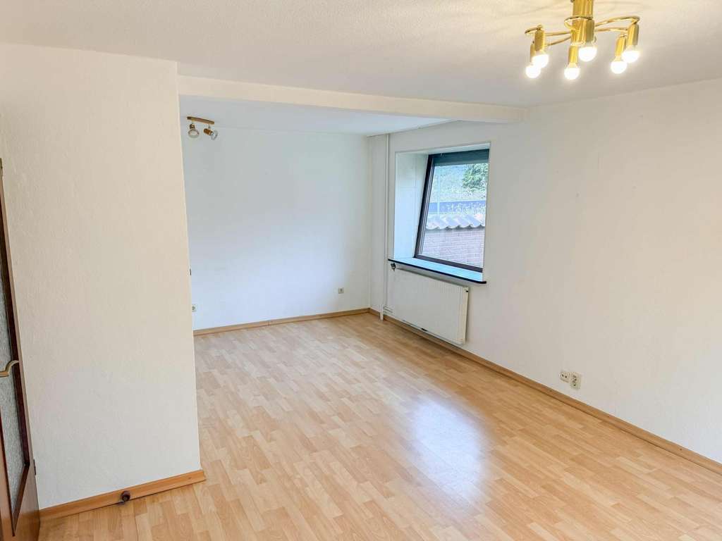 Immobilie in Kronshagen - Doppelhaushälfte mit Vollkeller und Garage in Kronshagen - Bild 4