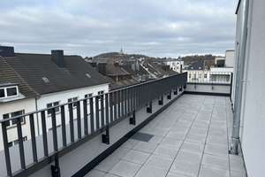 Wunderschöne Neubau Penthousewohnung mit 4 Zimmern und Dachterrasse in Aachen – Alfonsstraße 9, 52070 Kaiserplatz, Aachen – Vorschaubild 2