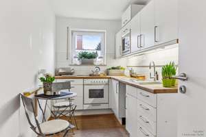 Gemütliche 2,5-Zimmer-Maisonette-Wohnung unweit des Michaeliparks in ruhiger Lage mit Westbalkon – Die vollständige Adresse der Immobilie erhältst du vom Anbieter., 81825 Berg am Laim Ost, München – Vorschaubild 3