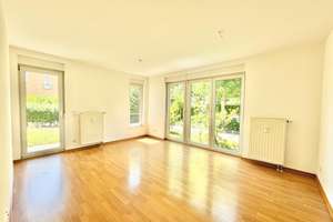 Bezugsfreie 2-Zimmer-Terrassenwohnung mit eigenem Garten und TG-Stellplatz – Die vollständige Adresse der Immobilie erhältst du vom Anbieter., 1309 Striesen-West, Dresden – Vorschaubild 1