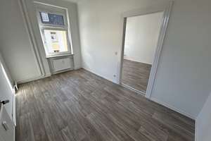 Ideal als Erste Wohnung! Helle 2-Zimmer-Wohnung sucht Sie! – Otto-Richter-Straße 30a, 39116 Sudenburg, Magdeburg – Vorschaubild 3