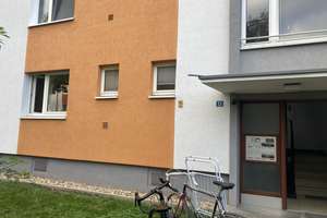 Renovierte 2-Zimmer-Wohnung – WG geeignet