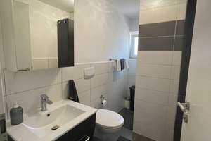 Moderne Doppelhaushälfte mit viel Platz und Wohlfühlcharakter – Sudetenlandweg 10, 84072 Au in der Hallertau – Vorschaubild 11