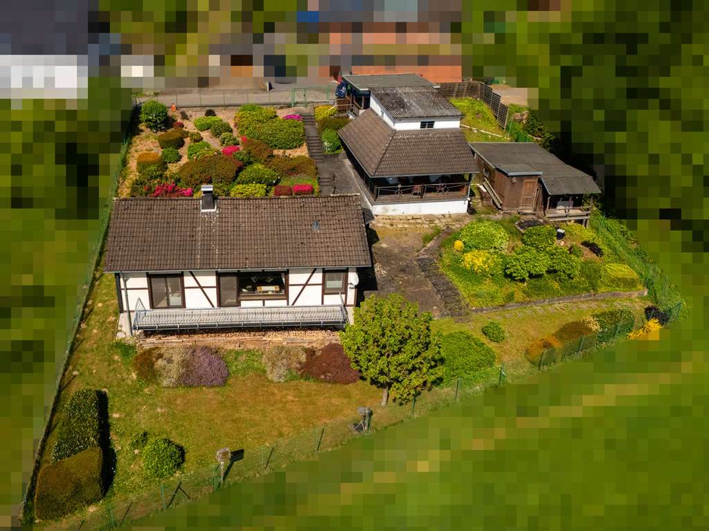 Kürten-Ahlen: Charmantes Knusperhäuschen mit schöner Aussicht