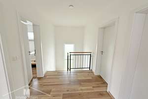 Neubau Einfamilienhaus mit Garage und EBK in Top Lage nahe dem Main-Donau-Kanal – 92334 Berching – Vorschaubild 16