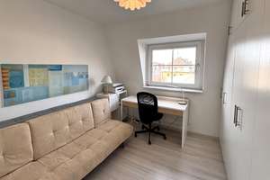 Maisonette-Penthouse-Wohnung mit direktem Fahrstuhlzugang und zwei Dachterrassen – Die vollständige Adresse der Immobilie erhältst du vom Anbieter., 40476 Golzheim, Düsseldorf – Vorschaubild 8