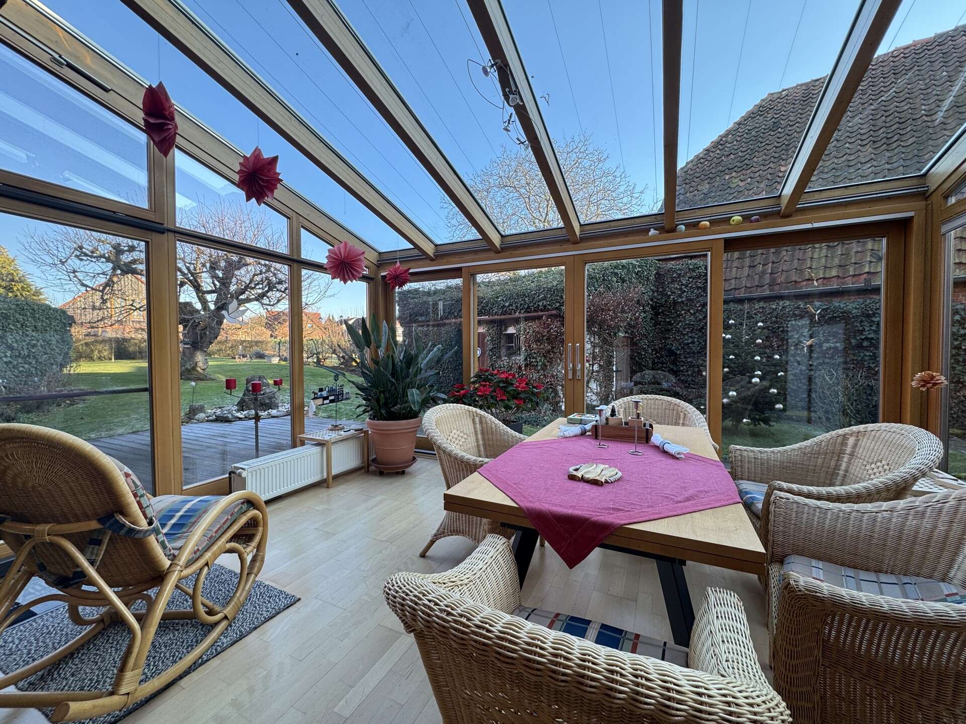 Immobilie in Gehrden - Ihr neues IMMOBILIEN QUARTIER: Gepflegtes 2-Fam.-Haus mit viel Charme & hinlänglich Platz - Bild 23