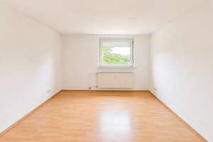 *SCHÖN HELLE 2 ZI WOHNUNG* - MITTEN IN ANGERMUND – Zur Lindung 25-27, 40489 Angermund, Düsseldorf – Vorschaubild 3