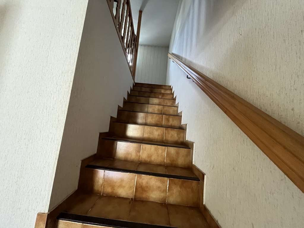 Immobilie in Zwönitz - Charmantes Einfamilienhaus mit Garten, Ausbaupotenzial & ruhiger Lage - Bild 1