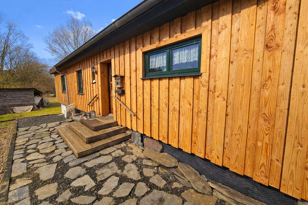 Immobilie in Leisel - Wohnen mit Weite – Einfamilienhaus auf 5.230 m² mit Wintergarten & Bauplatzoption - Bild 3