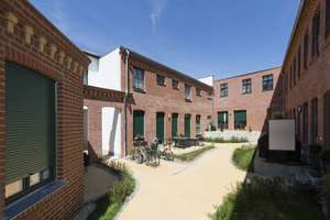 Property thumbnail 2