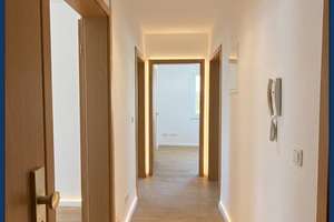 Einziehen & wohlfühlen: Frisch renovierte 3-Zimmer-Wohnung mit  Einbauküche und Balkon – 39122 Fermersleben, Magdeburg – Vorschaubild 2
