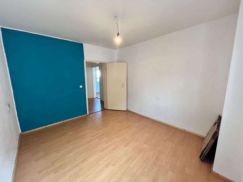 Immobilie in Reichenbach an der Fils - Ihre Kapitalanlage: 2-Zimmer-Wohnung inkl. Garagenstellplatz - Bild 3