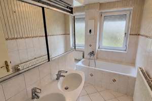Große Wohnung mit Hauscharakter in ruhiger Lage m. Balkon, Keller und Garage (RÖMBKE IMMOBILIEN KG) – 24539 Brachenfeld-Ruthenberg, Neumünster – Vorschaubild 16