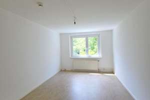 Großzügige 3-Zimmer-Wohnung in ruhiger Lage in Lichtenberg! – Mellenseestraße 32, 10319 Friedrichsfelde, Berlin – Vorschaubild 3